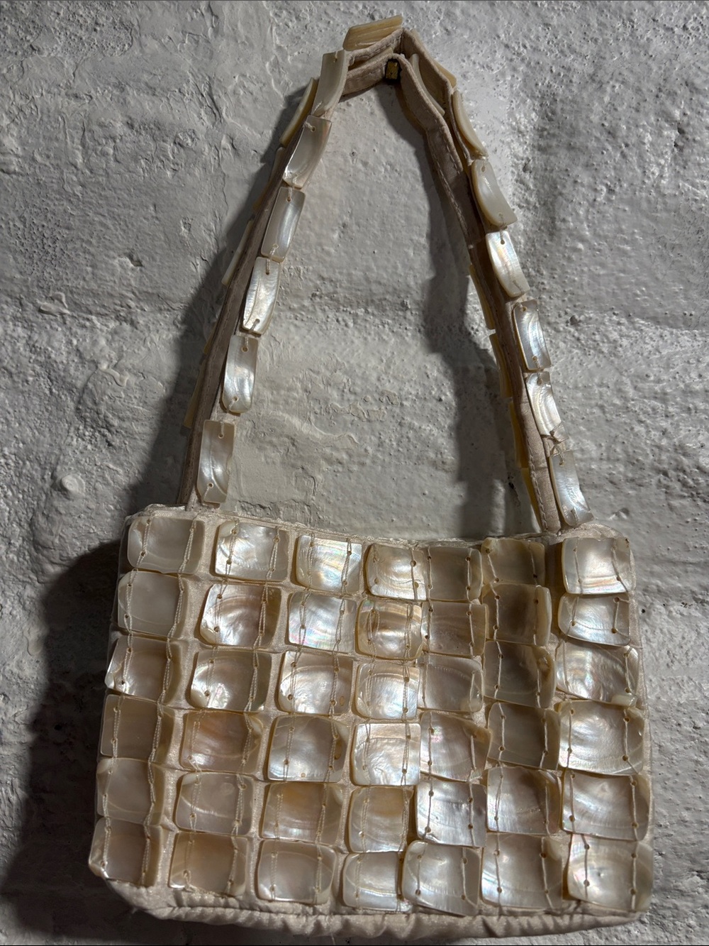 Express Mother of Pearl Style Handbag - Picture 7 of 9